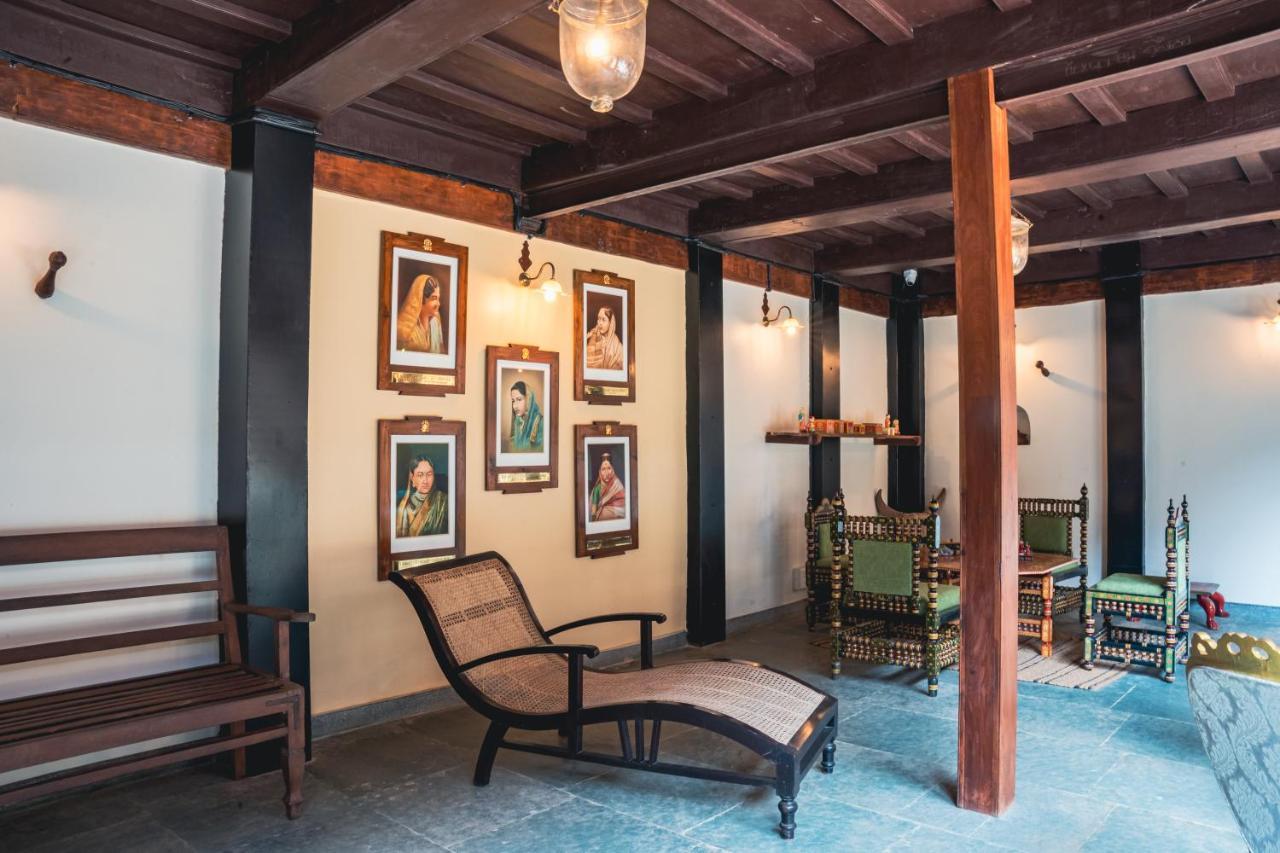 Sawantwadi Palace Boutique Art Hotel Bagian luar foto